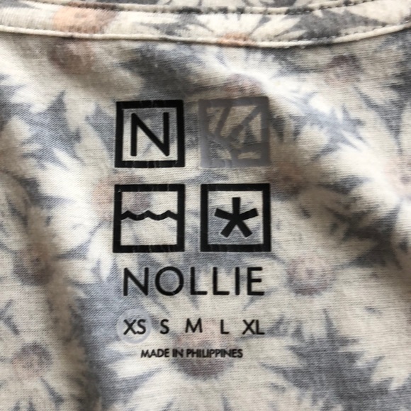 Floral T-shirt - Picture 3 of 3